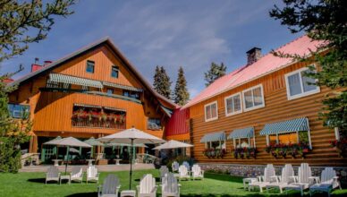 Lake Louise hotel
